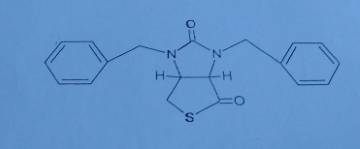 (3aS,6aR)-1,3-dibenzyl-tetrahydro-4H-furo[3,4-d]-imidazole-2,4(1H)-dione (LactonesVH)